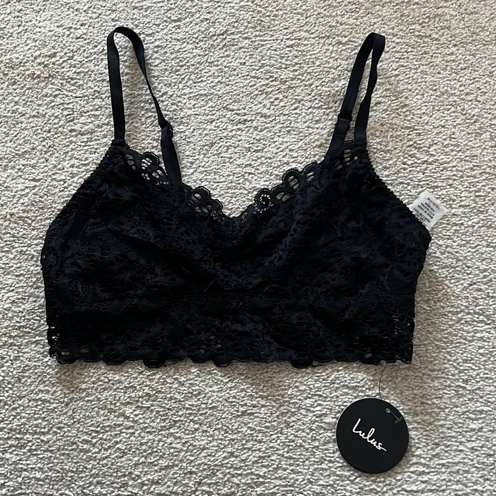 Lulus Lacey bralette NWT